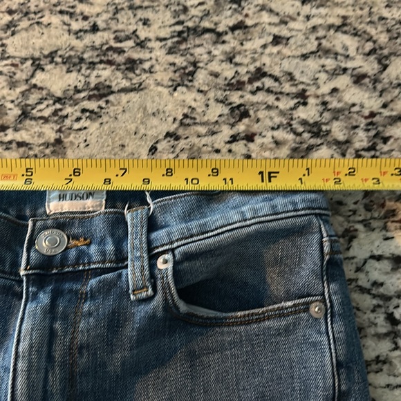 HUDSON BLAIR HIGH RISE BOOTCUT CROP LIGHTLY DISTRESSES JEANS SIZE 26 G24 - Picture 6 of 9